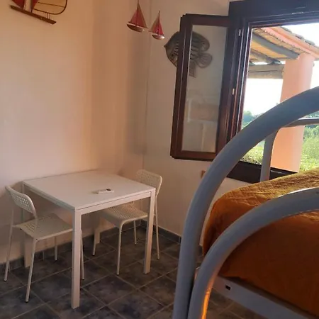 With Swimming Pool And Amazing View * Torre delle Stelle
